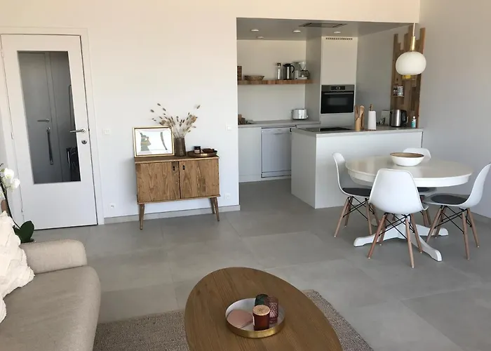 Apartment Panoramic Seaview